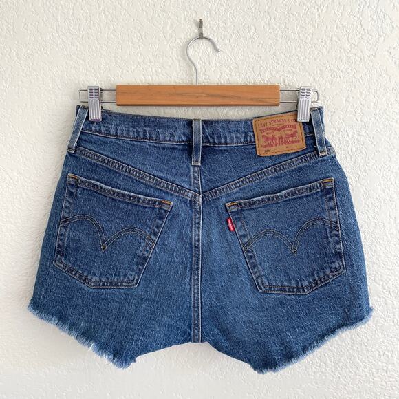 Levi's Women's 501 Cut Off Jean Shorts High Rise Button Fly Blue Denim Size 27 - Picture 2 of 11